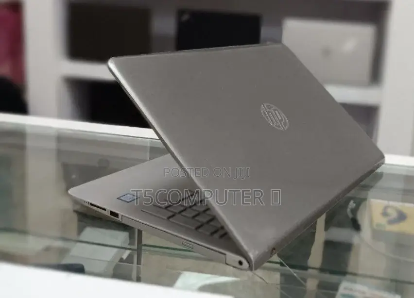 Laptop HP Pavilion 15 8GB Intel Core I5 HDD 1T