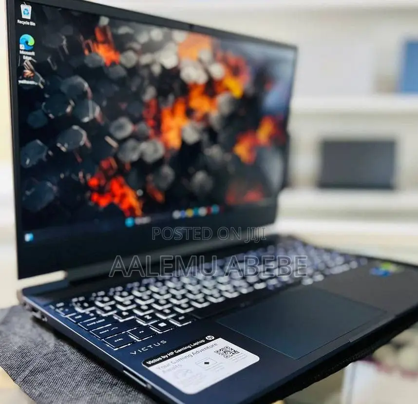 New Laptop HP Victus 16 16GB Intel Core I5 SSD 512GB