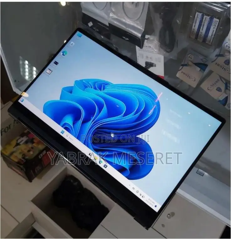 New Laptop Lenovo ThinkPad Yoga 16GB Intel Core I7 SSD 512GB