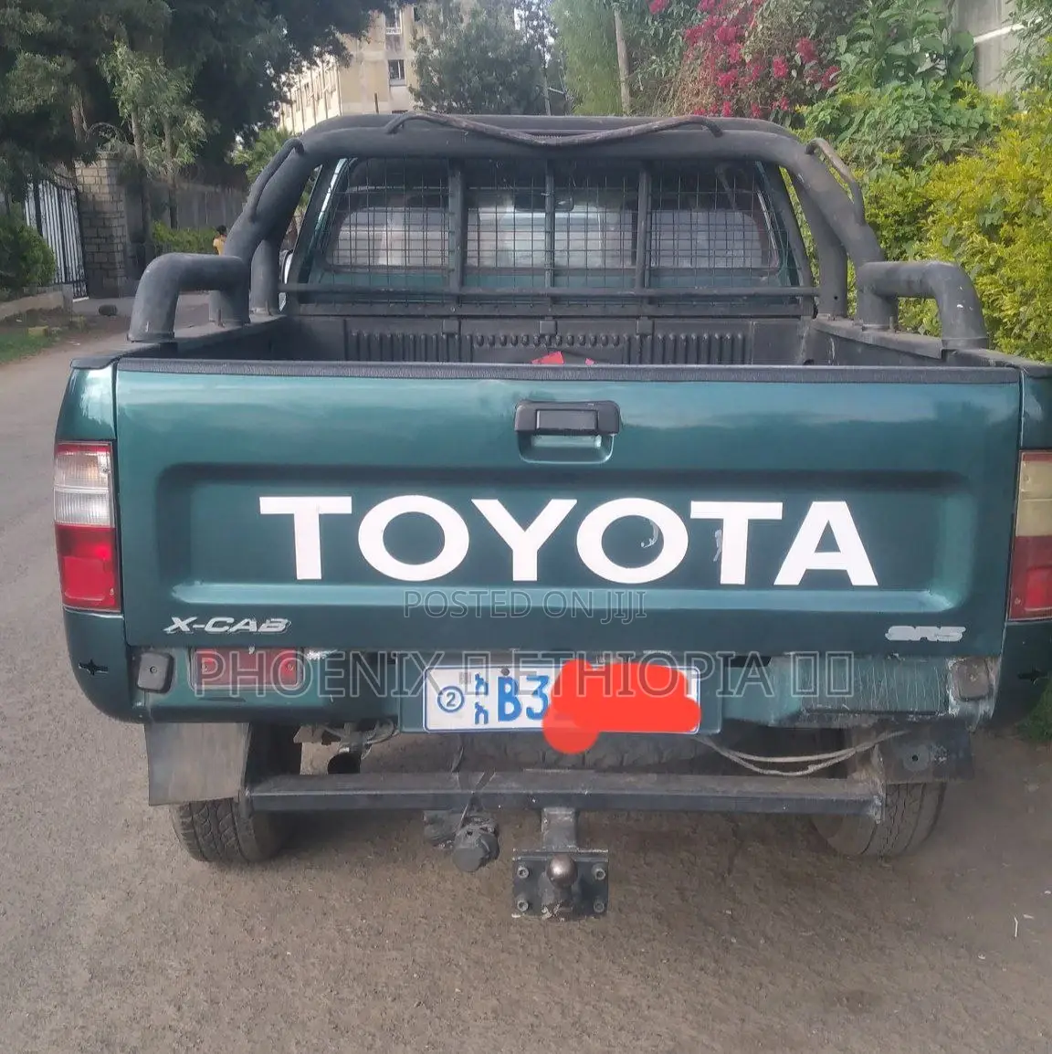 Toyota Hilux 2000 Green