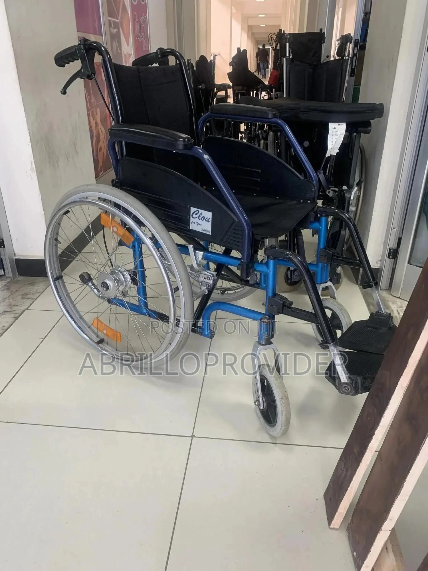 Roma Medical 1050 Self Propelled Wheelchair|Second Wheelchai