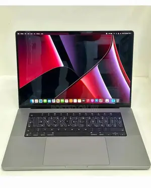 Photo - New Laptop Apple MacBook Pro M1 16GB Apple M1 Pro SSD 1T