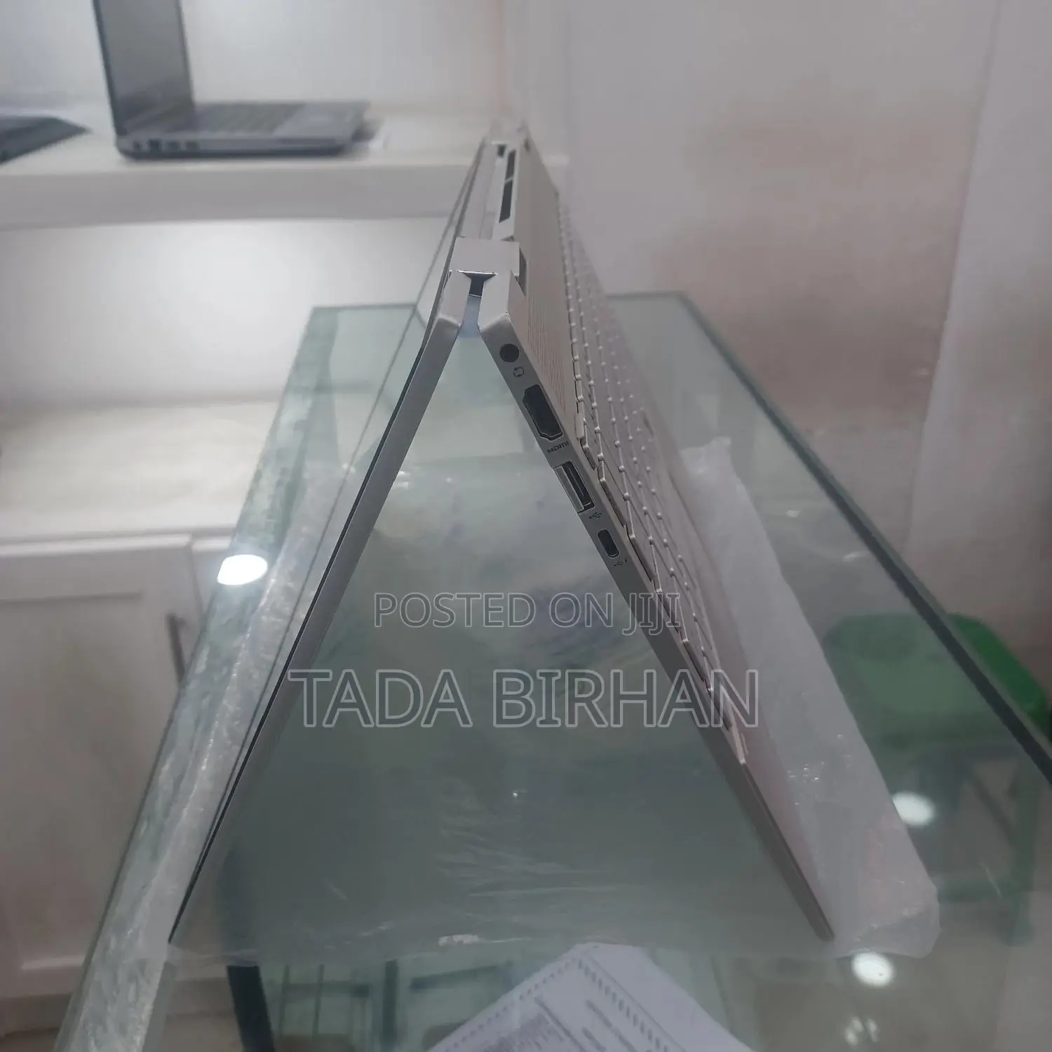 New Laptop HP Envy X360 16GB Intel Core I5 SSD 1T