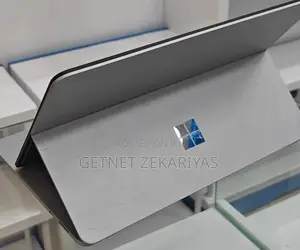 New Laptop Microsoft Surface Pro 9 16GB Intel Core I7 SSD 1T