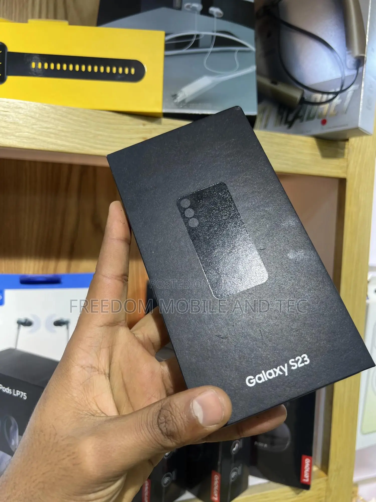 New Samsung Galaxy S23 128 GB Black