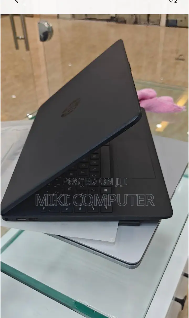 New Laptop HP Stream Notebook 16GB Intel Core I7 SSD 512GB