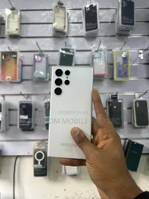 Samsung Galaxy S22 Ultra 5G 256 GB White