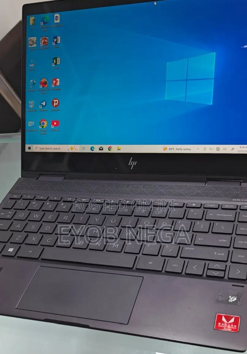 New Laptop HP Envy X360 8GB SSD 512GB