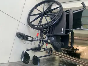 Strongback Ergonomic Lightweight Manual Wheelchair | 1800whe