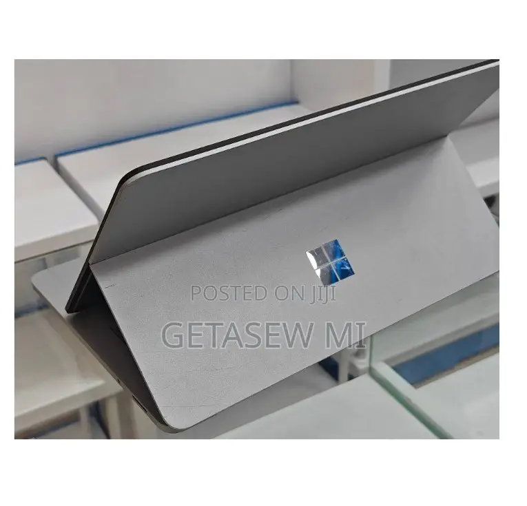 New Laptop Microsoft Surface Pro 9 16GB Intel Core I7 SSD 1T