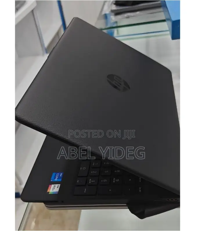 New Laptop HP Stream Notebook 16GB Intel Core I7 SSD 512GB
