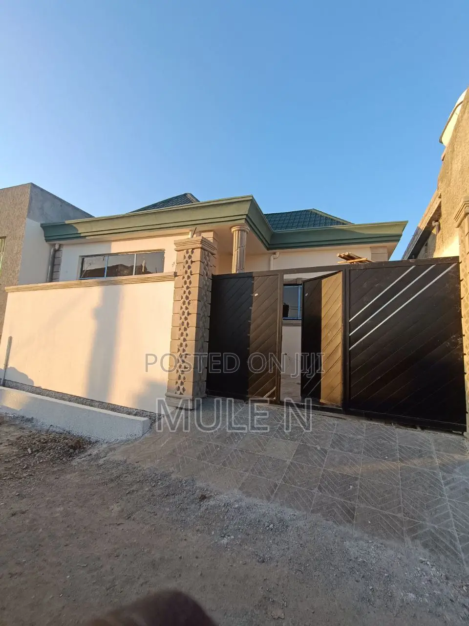 Furnished 5bdrm Villa in Abem @Hage College, Yeka for sale