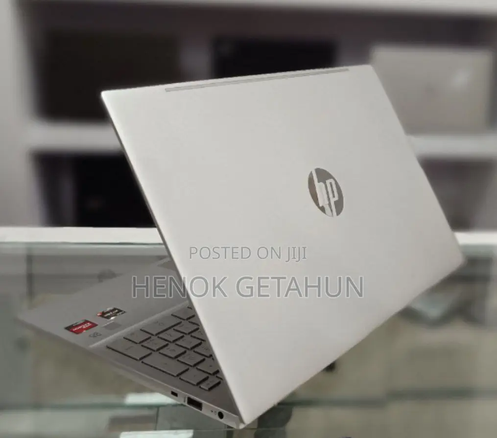 New Laptop HP Pavilion 15 8GB Intel Core I5 HDD 1T