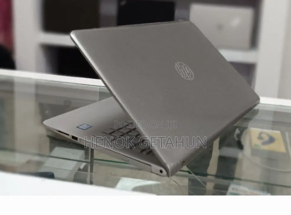 New Laptop HP Pavilion 15 8GB Intel Core I5 HDD 1T