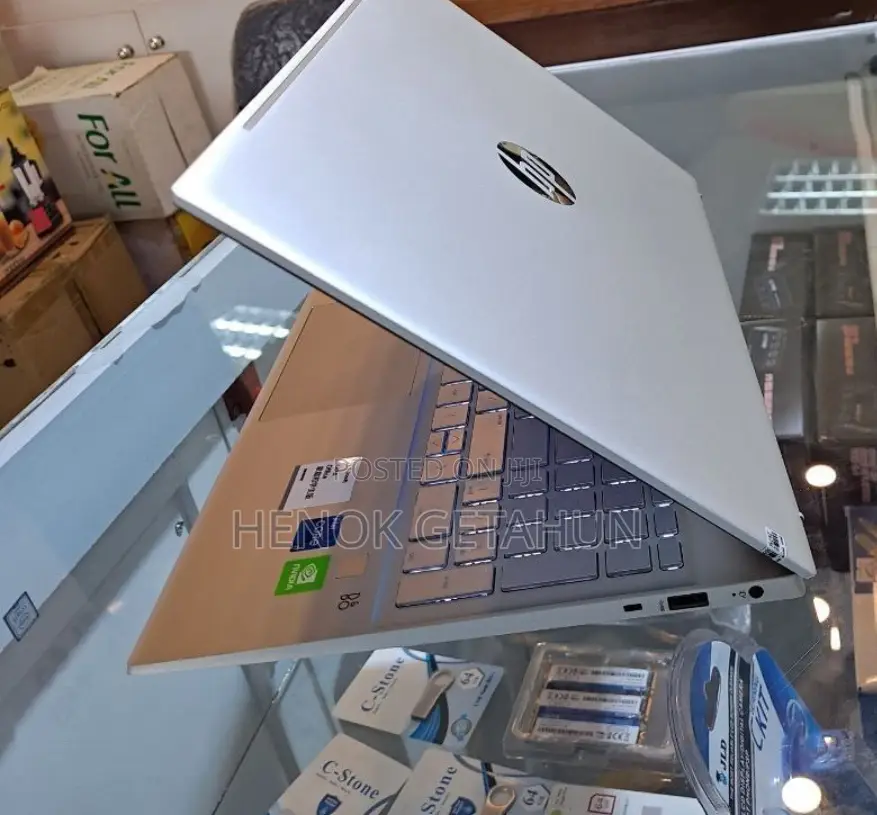 New Laptop HP Pavilion 15 16GB Intel Core I7 SSD 512GB