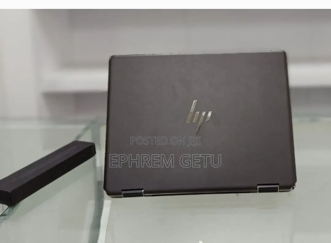 New Laptop HP Spectra 13 16GB Intel Core I7 SSD 1T