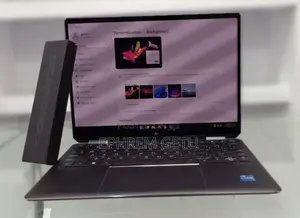 New Laptop HP Spectra 13 16GB Intel Core I7 SSD 1T