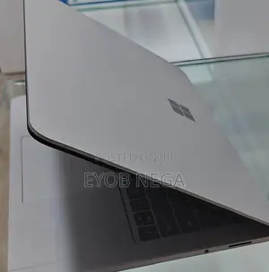 New Laptop Microsoft Surface 16GB Intel Core I7 SSD 1T