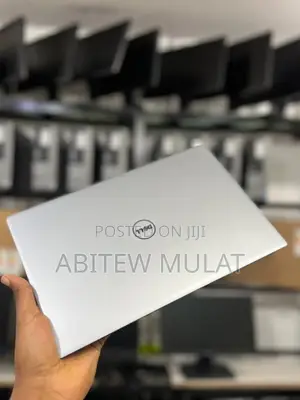 Photo - New Laptop Dell XPS 15 16GB Intel Core I7 SSD 512GB