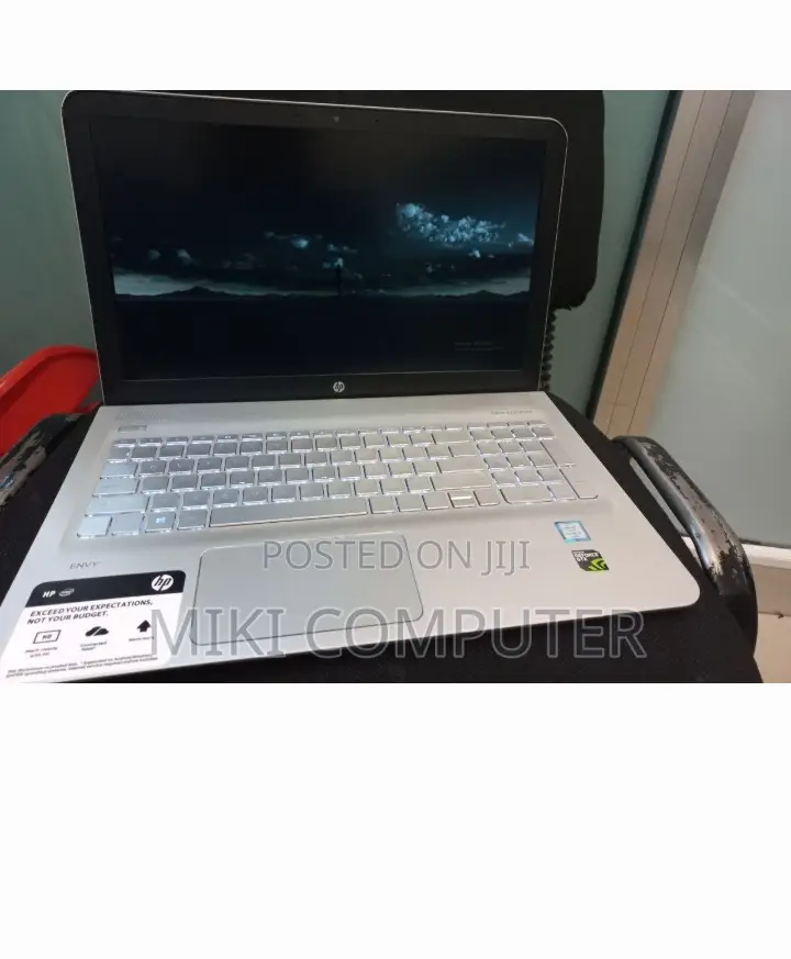 New Laptop HP Envy 13 8GB Intel Core I5 HDD+SSD 1T