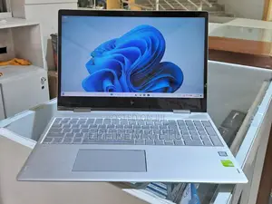 New Laptop HP Envy X360 8GB Intel Core I5 SSD 512GB