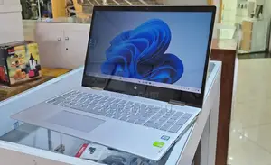New Laptop HP Envy X360 8GB Intel Core I5 SSD 512GB