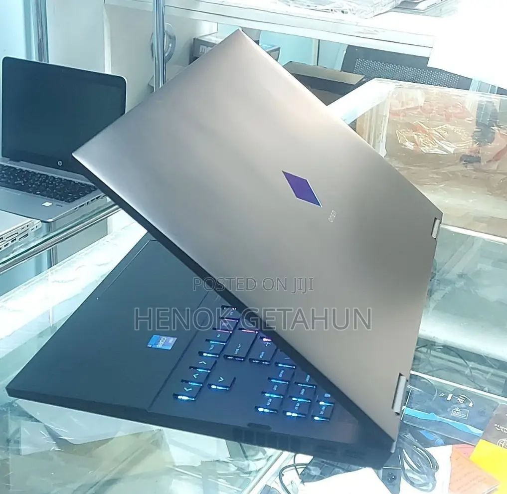 New Laptop HP Omen 17t 16GB Intel Core I7 SSD 1T