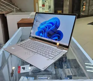 New Laptop Lenovo Yoga C740 8GB Intel Core I5 SSD 512GB