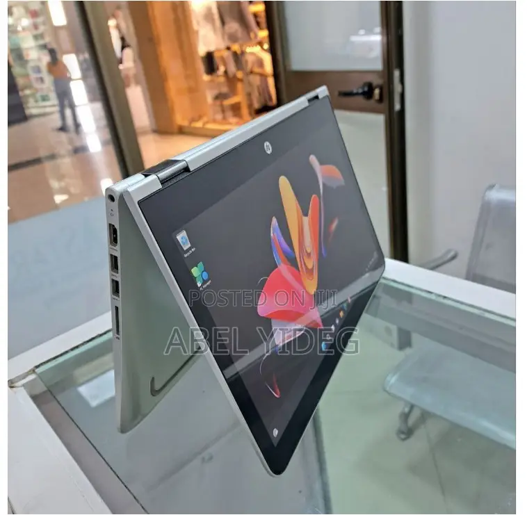 New Laptop HP Pavilion X360 8GB Intel Core I5 SSD 128GB