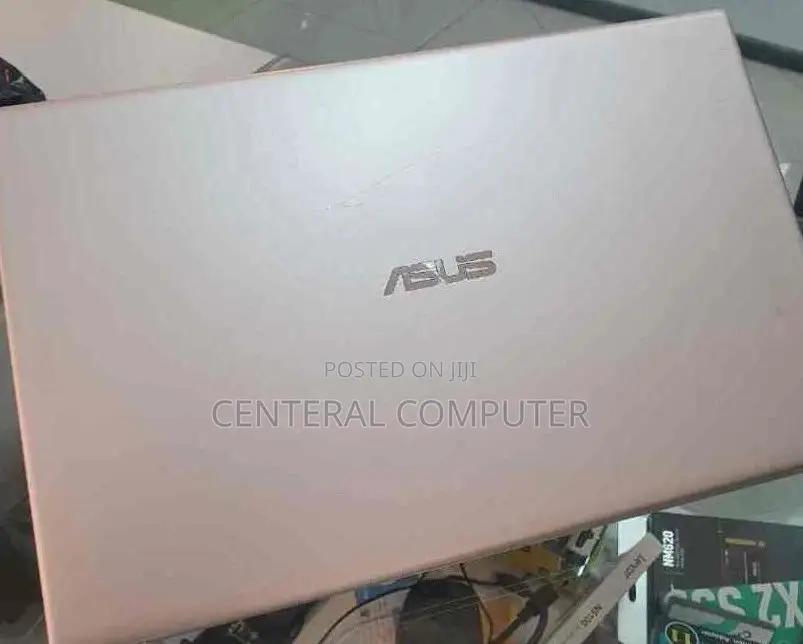 New Laptop Asus VivoBook 15 X505BA 12GB Intel Core I5 HDD 1T