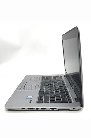 New Laptop HP EliteBook 820 8GB Intel Core i5 SSD 256GB