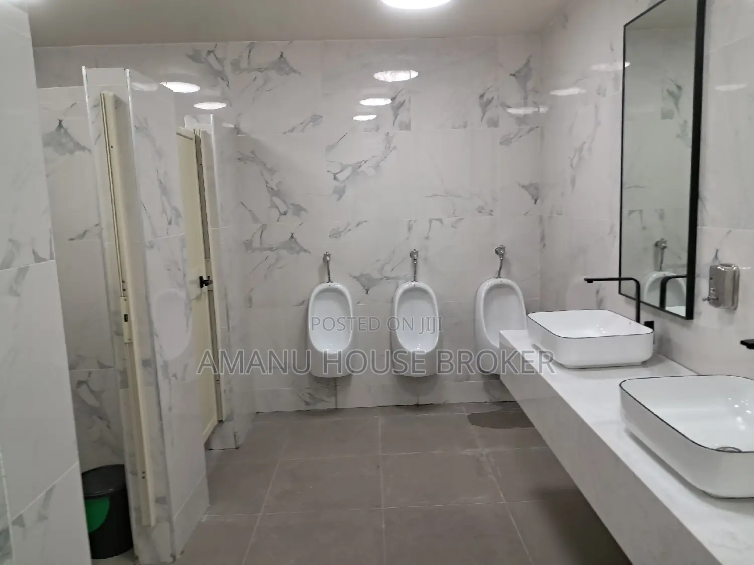 Urgent Rent Office AA Bolle 476sqm Main Road Very Beautiful