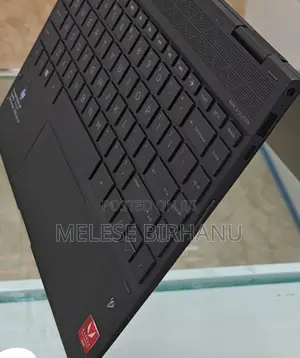 Laptop HP Envy X360 8GB AMD Ryzen 5 SSD 512GB