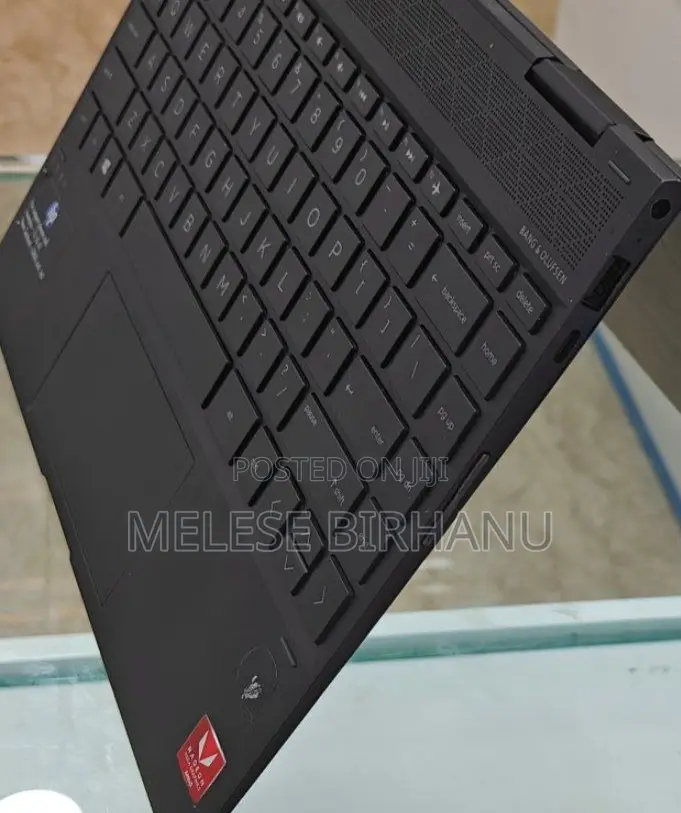 Laptop HP Envy X360 8GB AMD Ryzen 5 SSD 512GB
