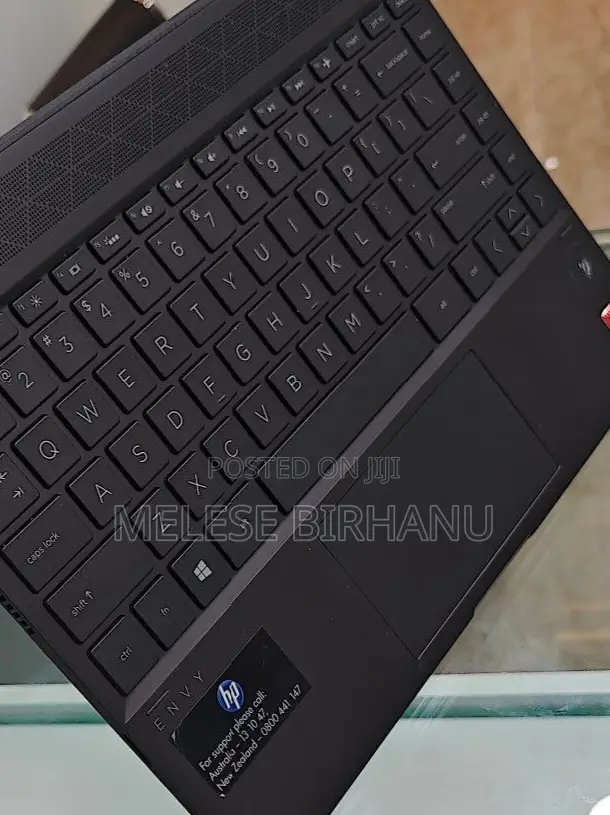 Laptop HP Envy X360 8GB AMD Ryzen 5 SSD 512GB
