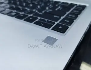 New Laptop HP 8GB AMD Ryzen 5 SSD 512GB