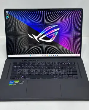 Photo - New Laptop Asus 16GB Intel Core I7 SSD 512GB