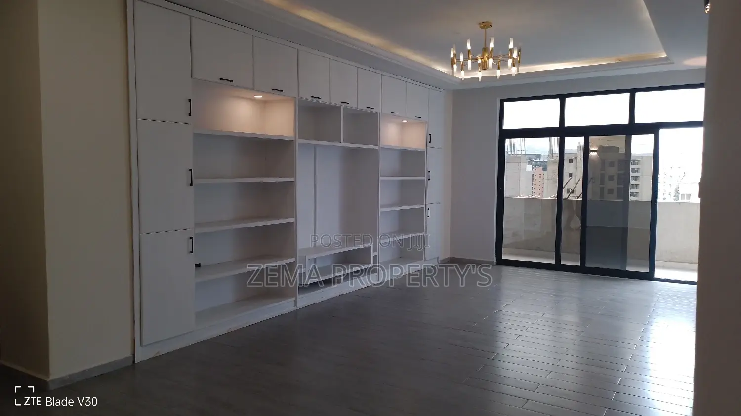 3bdrm Apartment in Zema, Bole for rent