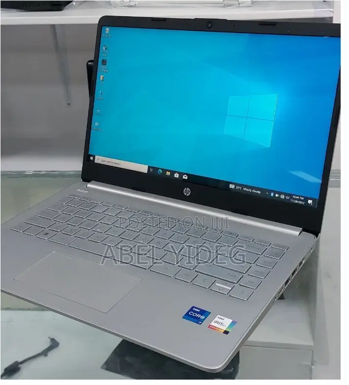 New Laptop HP Stream Notebook 16GB Intel Core I7 SSD 512GB