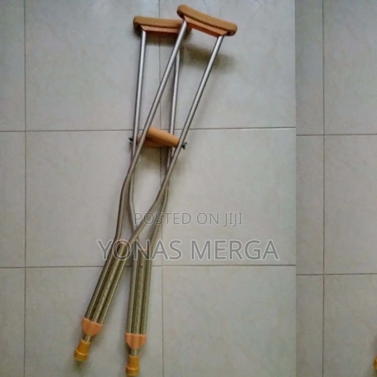 Aluminum Underarm Crutches for Youth/Adult(Size:154-175cm)