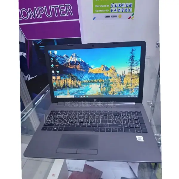 New Laptop HP Stream Notebook 8GB Intel Core I7 HDD 1T