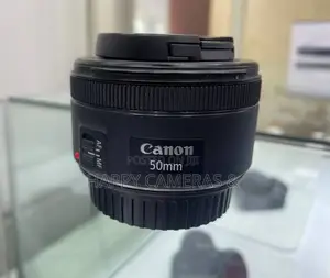 Photo - Canon 50mm Fixed