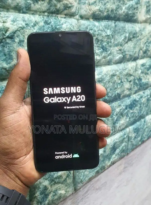 Samsung Galaxy A20 32 GB