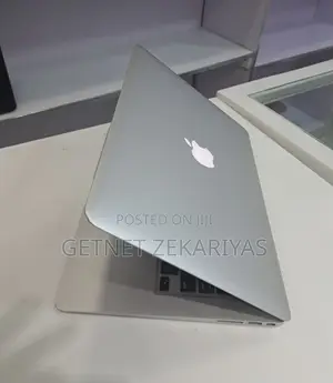 New Laptop Apple MacBook Air 2017 8GB Intel Core I5 SSD 256GB