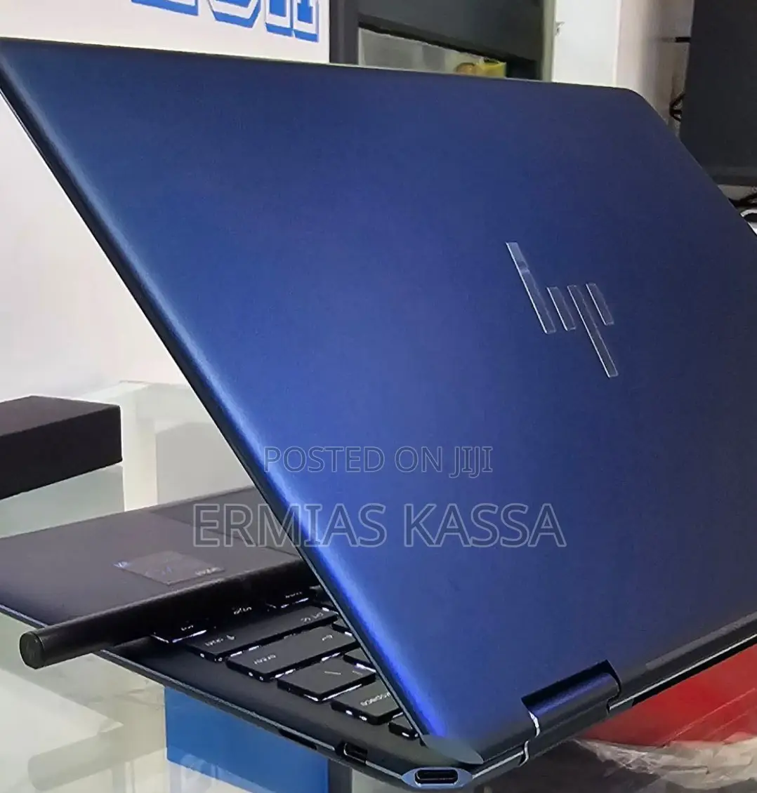 New Laptop HP Spectre X360 16GB Intel Core I7 SSD 1T