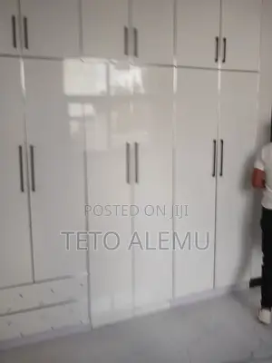 3bdrm Villa in የሚሸጥ ቪላ አያት, Yeka for sale