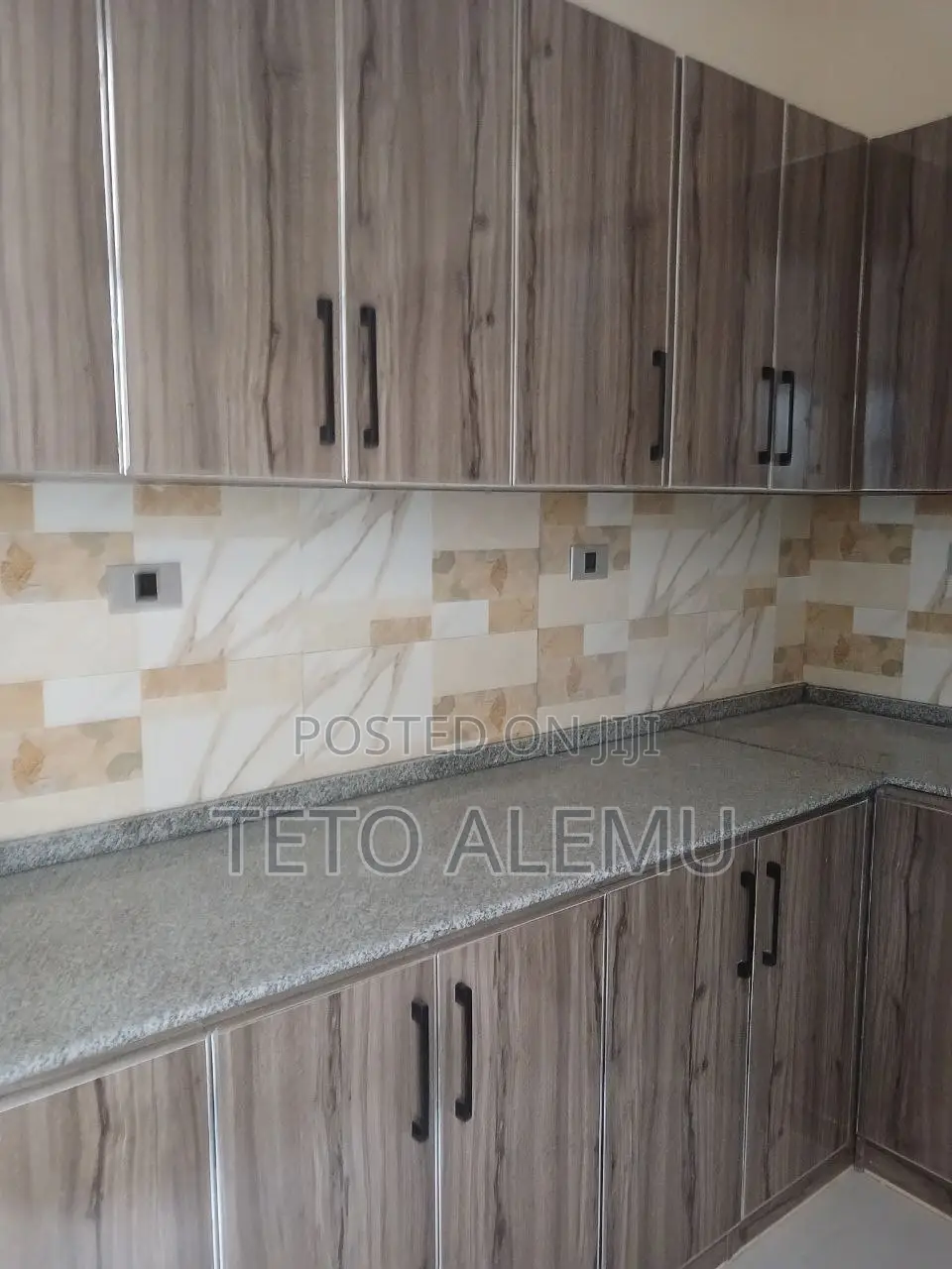 3bdrm Villa in የሚሸጥ ቪላ አያት, Yeka for sale