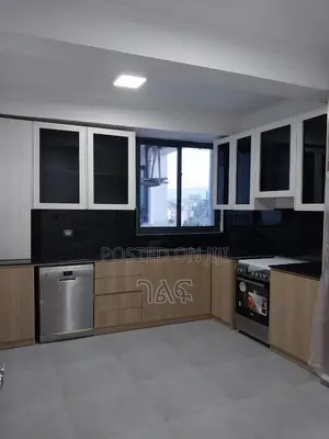 3bdrm Apartment in ቦሌ 24 ቅንጡ አፓርትመንት, Bole for sale