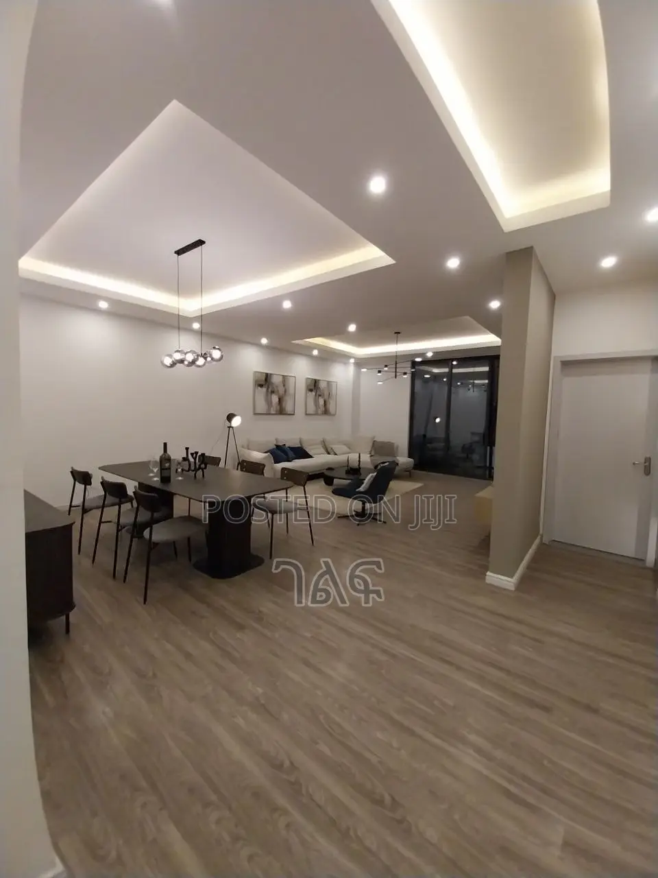3bdrm Apartment in ቦሌ 24 ቅንጡ አፓርትመንት, Bole for sale