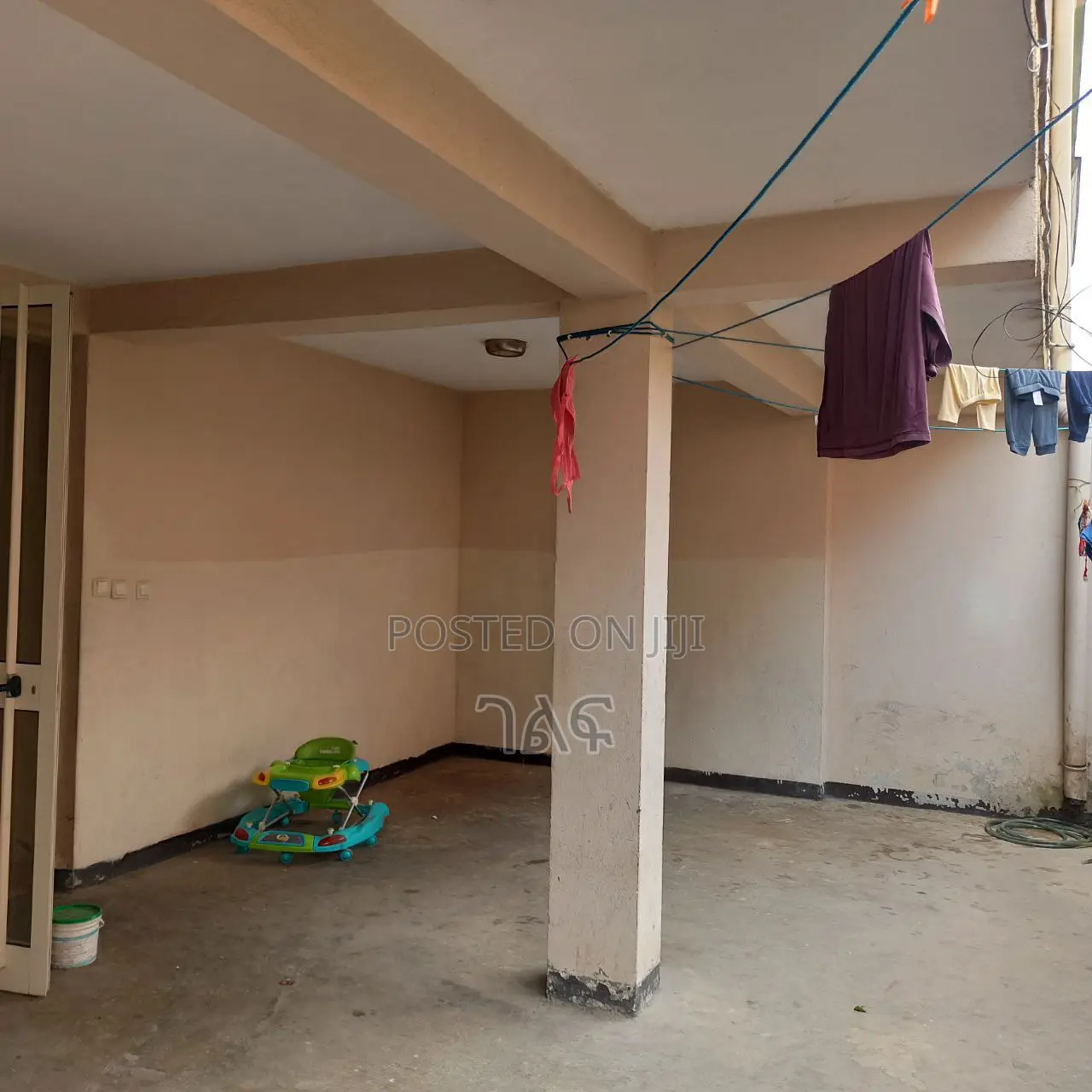 4bdrm House in ሳሚት 72 ሰፈር 72 ካሬ G+2, Bole for sale